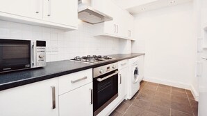 Superior Apartment | Private kitchen - The Kensington Duplex Apartment (London)