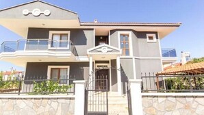 Front of property - AY004 by Villaofsummer (Balikesir)