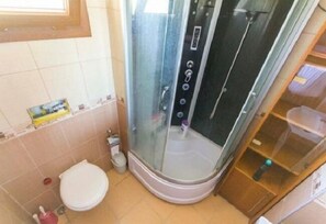 Villa | Bathroom