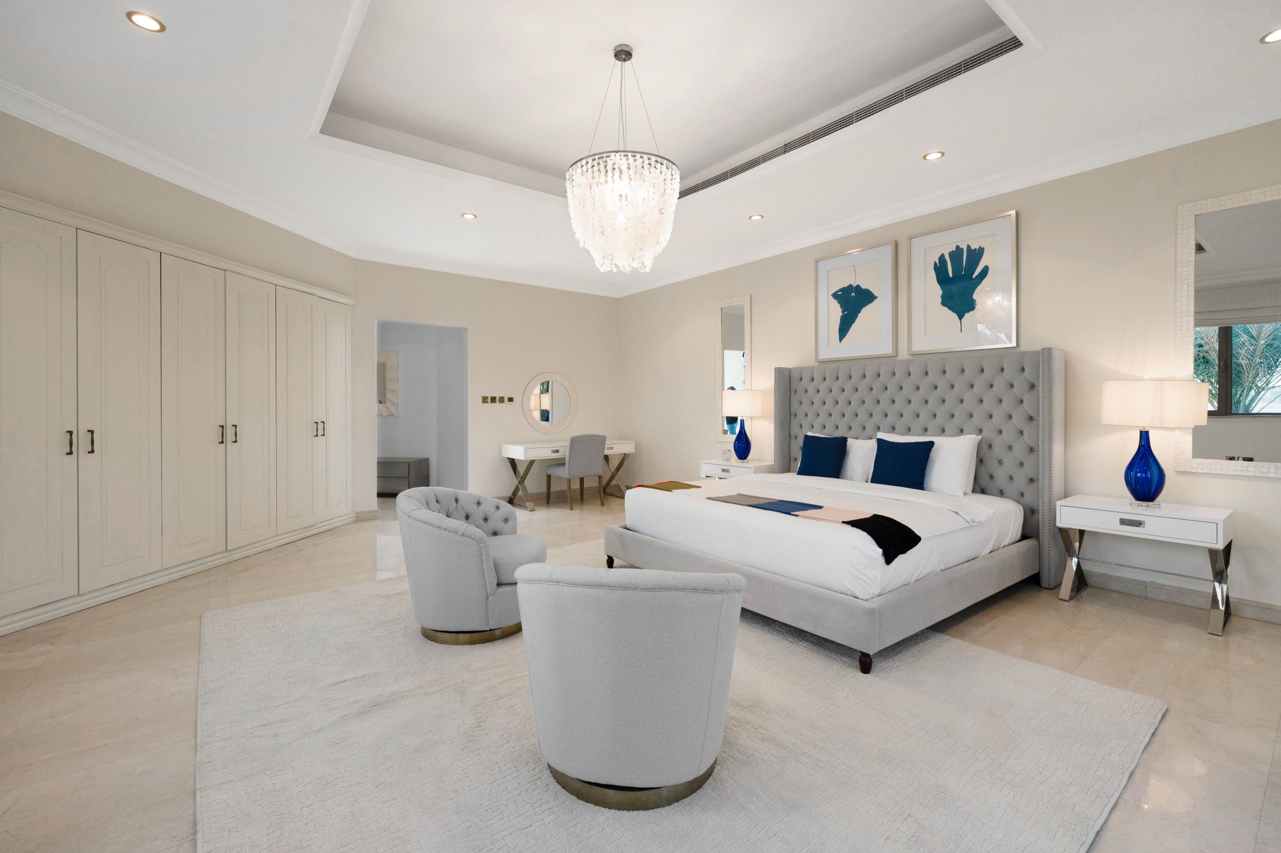 5 bedrooms, premium bedding, in-room safe, iron/ironing board