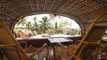 Khu ẩm thực ngoài trời