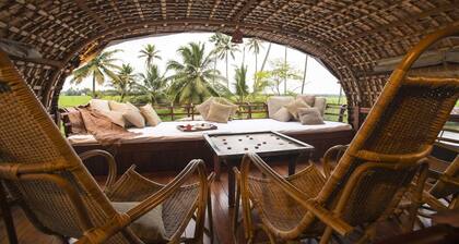 Best Kerala Houseboat