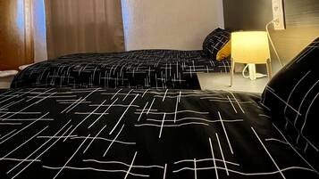 3 bedrooms, iron/ironing board, free WiFi, bed sheets