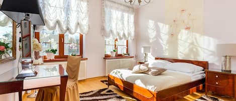 Appartement, 1 chambre | 1 chambre, ameublement personnalisé, fer et planche à repasser