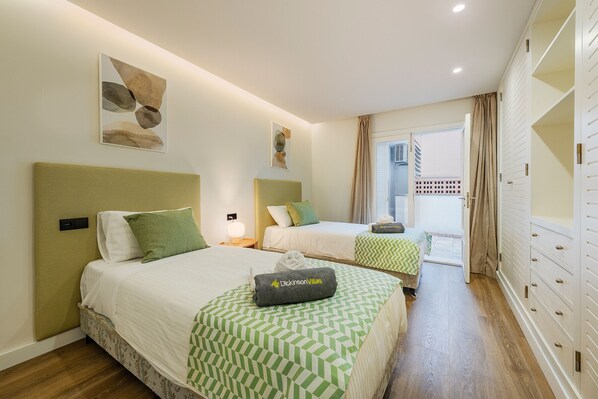 3 habitaciones y caja de seguridad en la habitación 