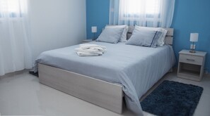 Villa | 3 camere, con arredamento individuale, postazione laptop