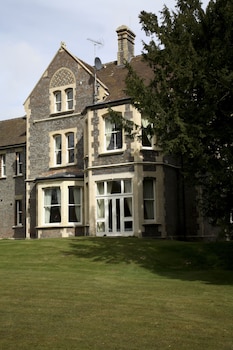 Large 2 bedroom 2 bathroom King Double - Basingstoke Serviced Ap