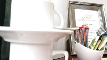 Individually decorated, individually furnished, desk, soundproofing