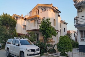 Fachada da propriedade