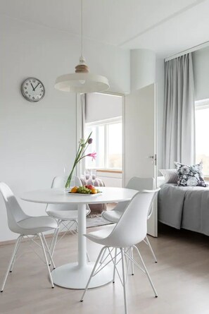 Dining - Apartment with bedroom and views! A35 (Helsinki)