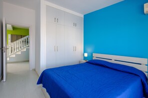 2 habitaciones, minibar, tabla de planchar con plancha y wifi gratis 