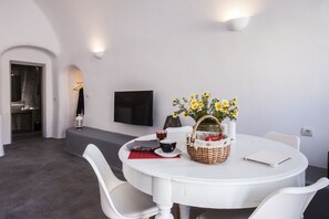 Dining - Cupola Suites 1 Exquisite Sunset