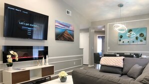 Leilighet (3 Bedrooms) | Oppholdsrom