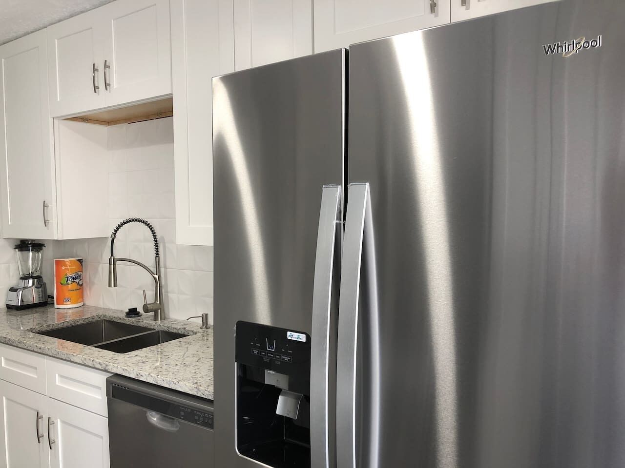 Apartamento (3 Bedrooms) | Cozinha privada | Geladeira, micro-ondas, fogão, cooktop