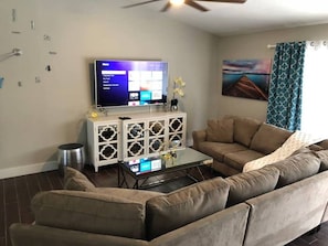 Villa (3 Bedrooms) | Living room | TV - Parsley · New! Luxury, Near Disney & Universal. Sleep 9 (Orlando)