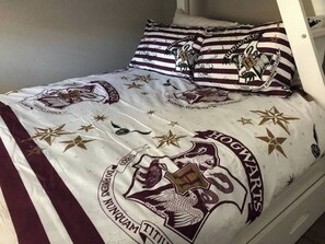 บ้านพัก (2 Bedrooms) | 2 ห้องนอน, ผ้าปูที่นอนฝ้ายอียิปต์, เตียงเมมโมรีโฟม, ผ้าปูที่นอน