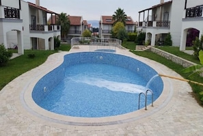 Outdoor pool - KU006 by Villaofsummer (Kusadasi)