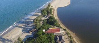 Macaneta Holiday Resort