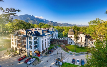 Exterior. Nosalowy Park Hotel & Spa