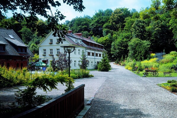 Front of property - Młyn Klekotki spa resort (Gmina Godkowo)