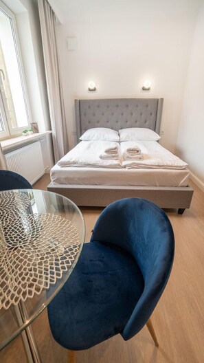 Apartment, 1 Bedroom | 1 bedroom, iron/ironing board, free WiFi, bed sheets