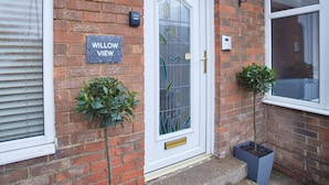 Property entrance - Willow View (Saltburn-by-the-Sea)
