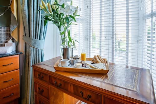 Standard Double Room | Room amenity