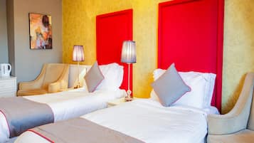 Standard Twin Room | Desk, iron/ironing board, free WiFi, bed sheets