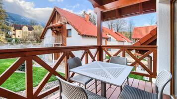 Appartement (D1 Delux) | Balcon