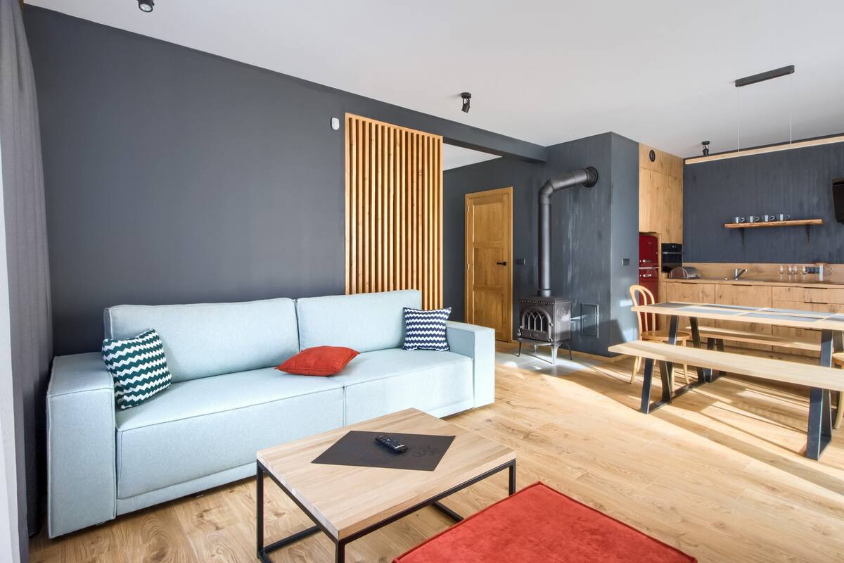 Appartement (C Delux) | Woonkamer | Flatscreentelevisie