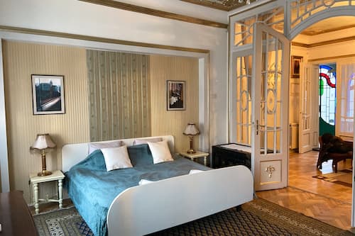 City Apartment | 1 bedroom, iron/ironing board, free WiFi, bed sheets