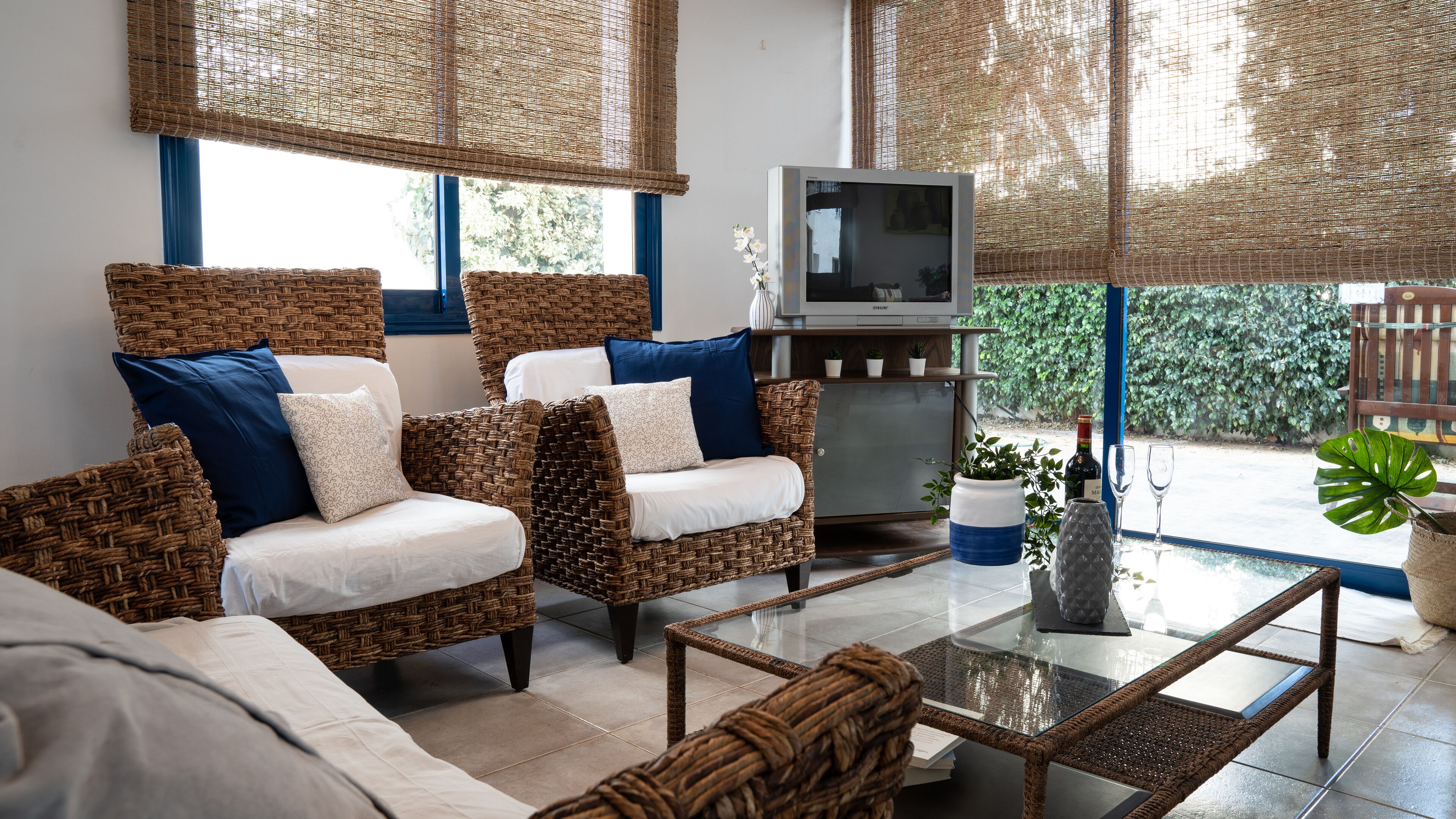 Standaard villa | Woonruimte | Een televisie