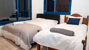3 bedrooms, free WiFi, bed sheets