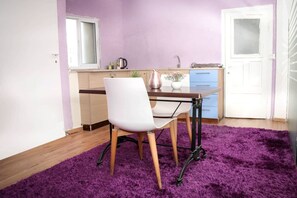 Dining - Master Studio in center. (Jérusalem)