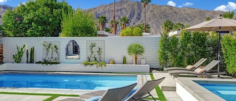 Beheizter Pool