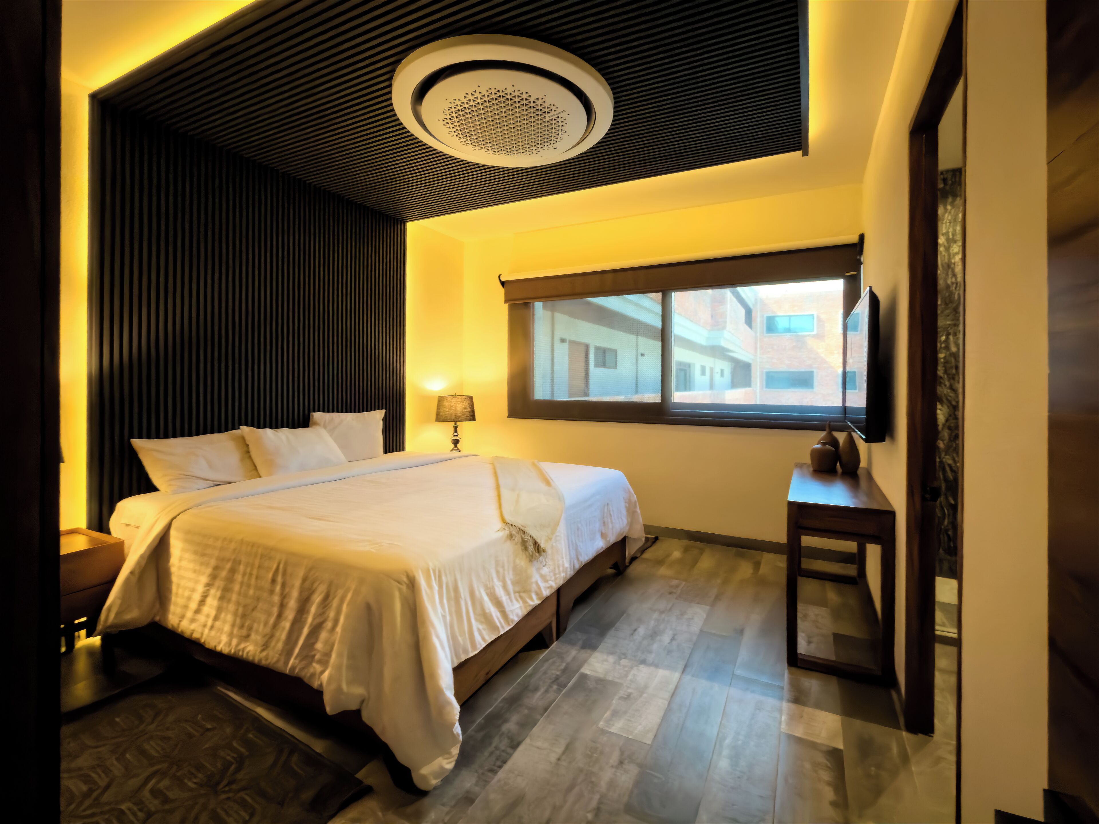 Suite Studio Deluxe | Draps en coton égyptien, literie de qualité supérieure