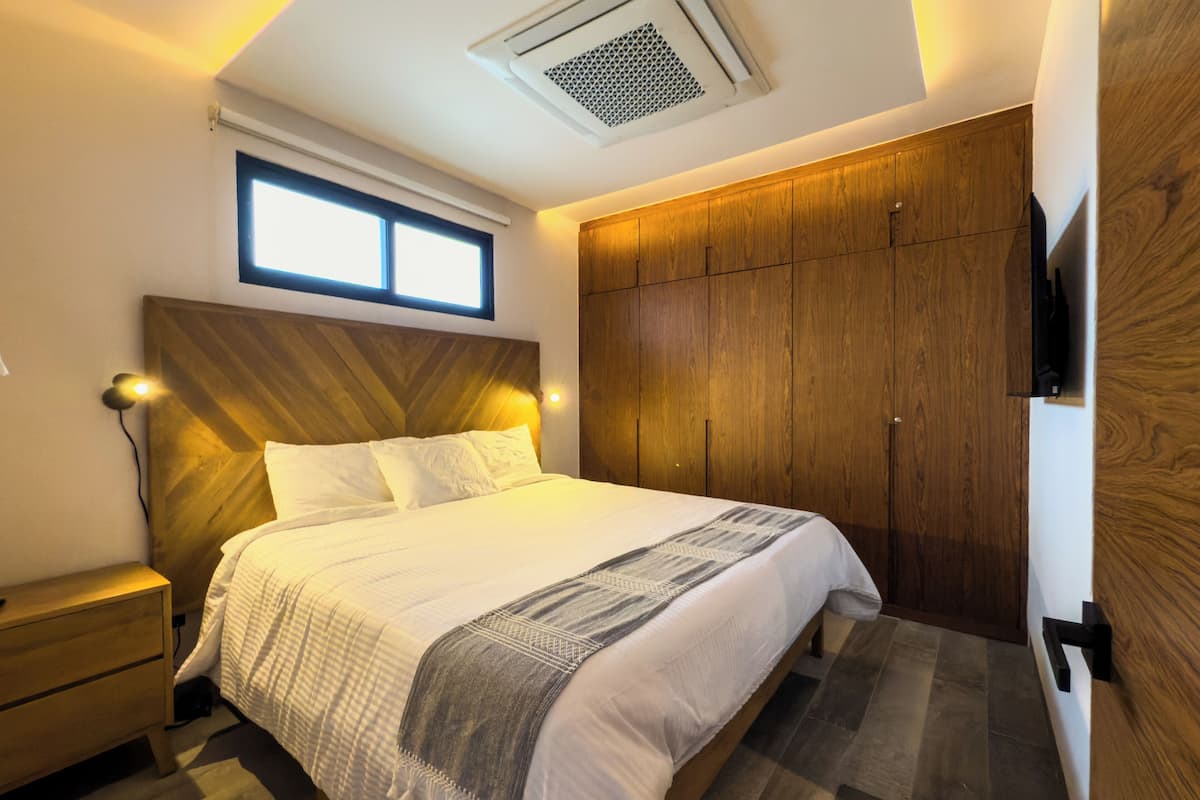 Suite estudio de lujo | 1 habitación, sábanas de algodón egipcio y ropa de cama de alta calidad