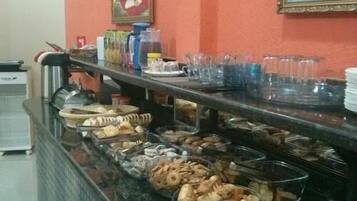 Free daily full breakfast