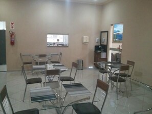 Free daily full breakfast - Hotel Colinas (Varzea Grande)
