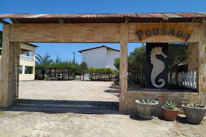 OYO Pousada Cavalo Marinho