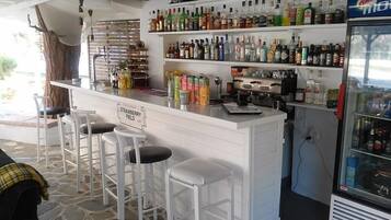 Bar (in der Unterkunft)