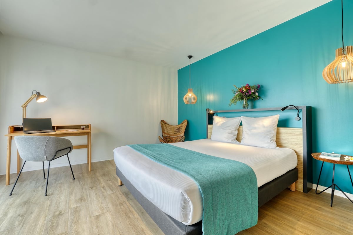 Căn hộ, 1 giường đôi và sofa giường, quang cảnh núi (T2) | Bàn, khu vực làm việc phù hợp cho laptop 