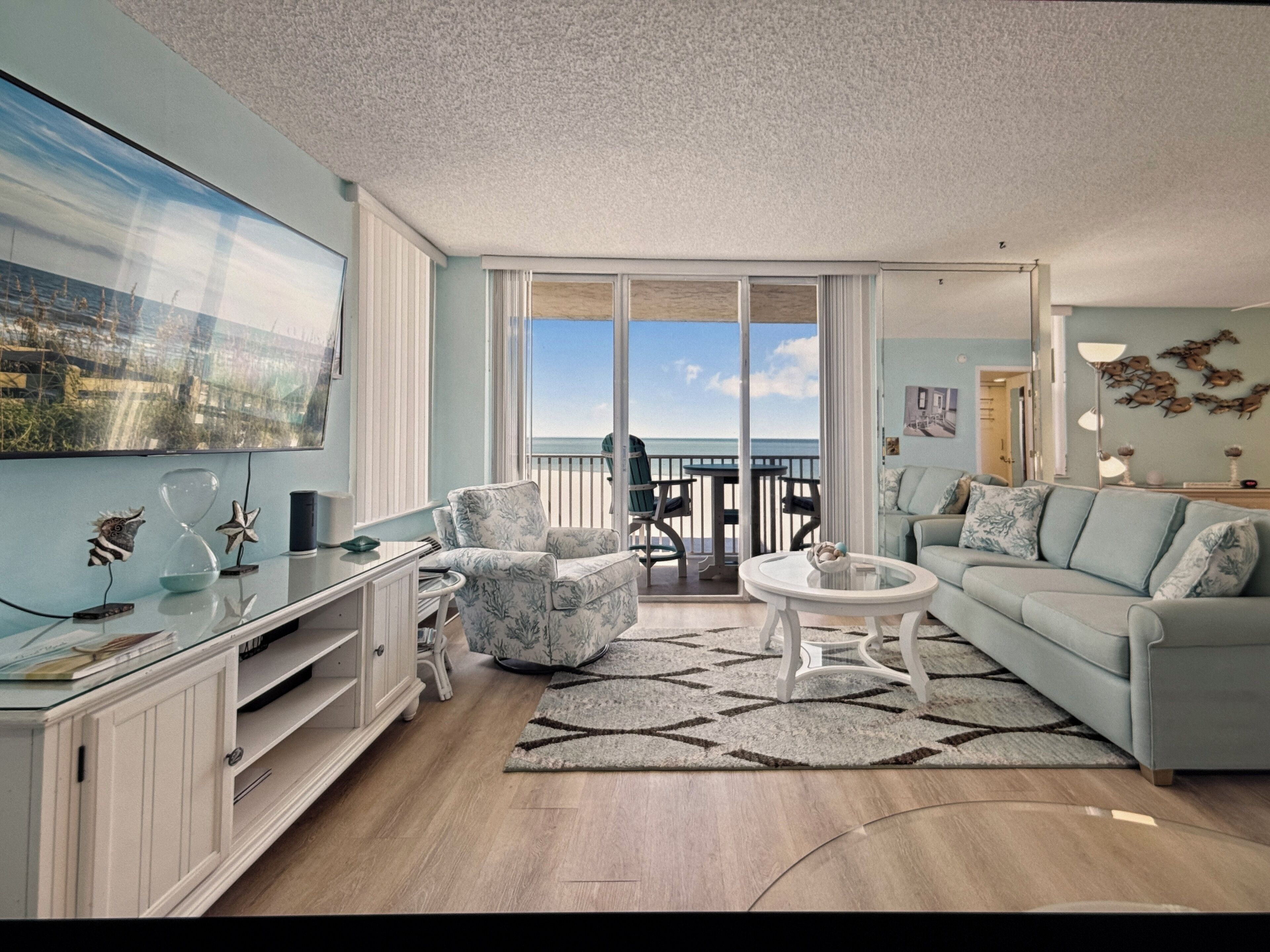 Smart TV, streaming services