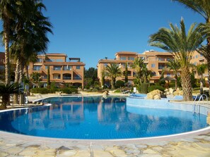 Outdoor pool - Resitour - Limnaria Gardens (Paphos)