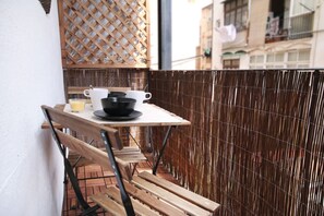 Balcony - Suite Place Barcelona Diputació (Barcelona)