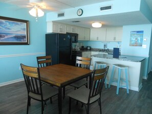 Condo, 1 Bedroom | Private kitchen | Fridge, oven, coffee/tea maker, toaster