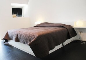 4 bedrooms, iron/ironing board, free WiFi, bed sheets - Typical Tuscan farmhouse in charming position between Panzano -Greve in Chianti (Greve in Chianti)