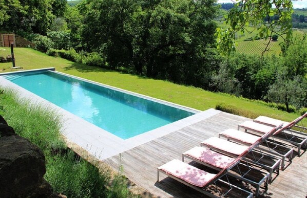 Outdoor pool, sun loungers