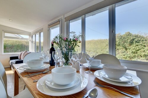 Moonraker - Kolmen makuuhuoneen talo, vuodepaikkoja 6