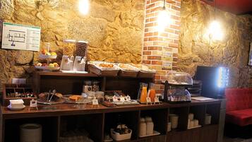 Daily buffet breakfast (EUR 5 per person)